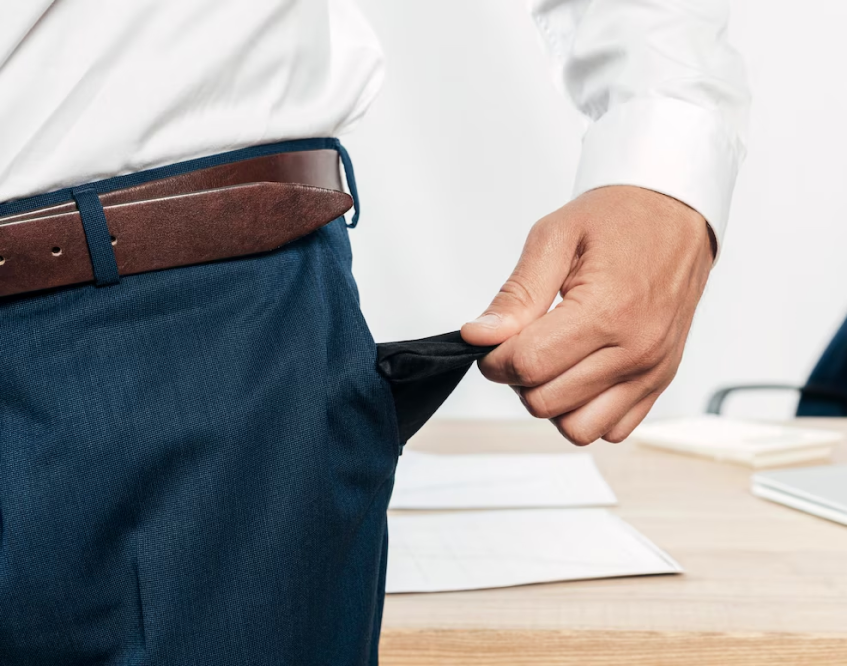 Leia mais sobre o artigo Existência de grupo econômico não basta para desconsideração da personalidade jurídica e extensão da falência